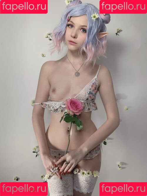 Tsuki Desu Onlyfans Photo Gallery 