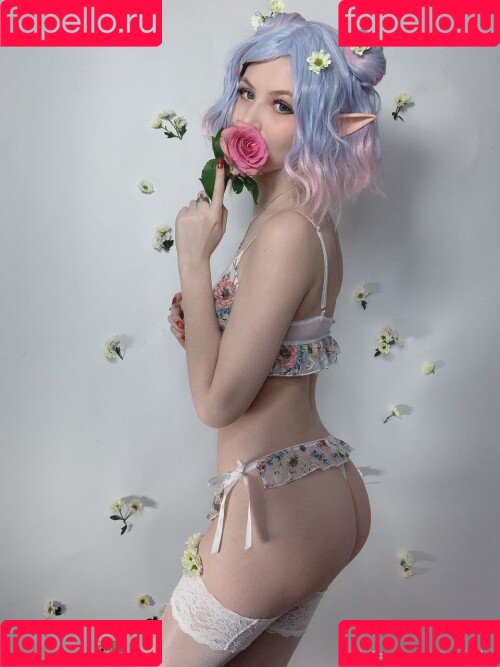 Tsuki Desu Onlyfans Photo Gallery 