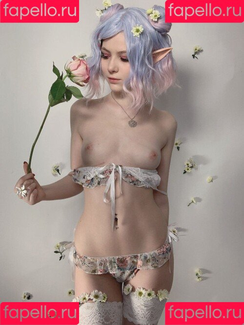 Tsuki Desu Onlyfans Photo Gallery 