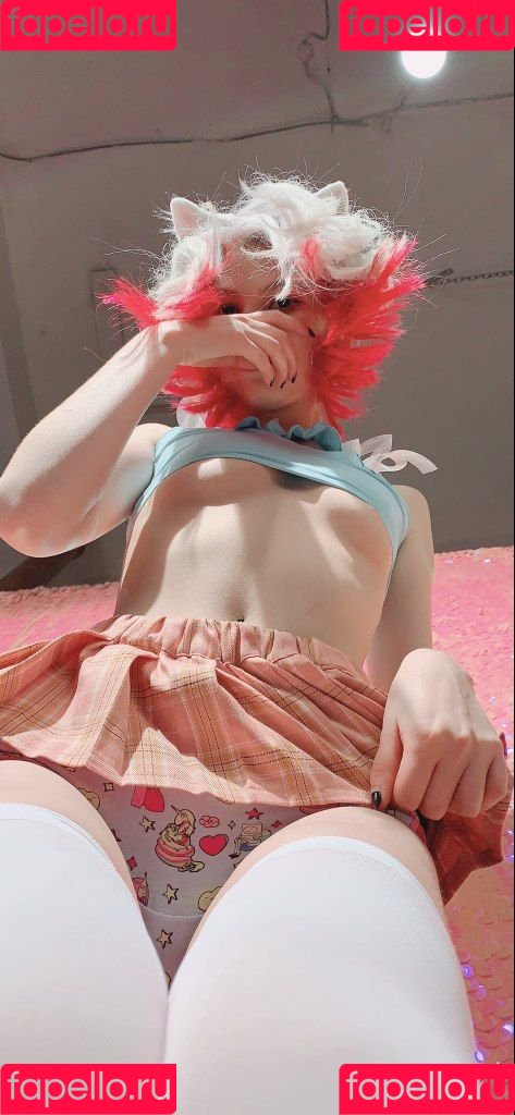 Tsuki Desu Onlyfans Photo Gallery 