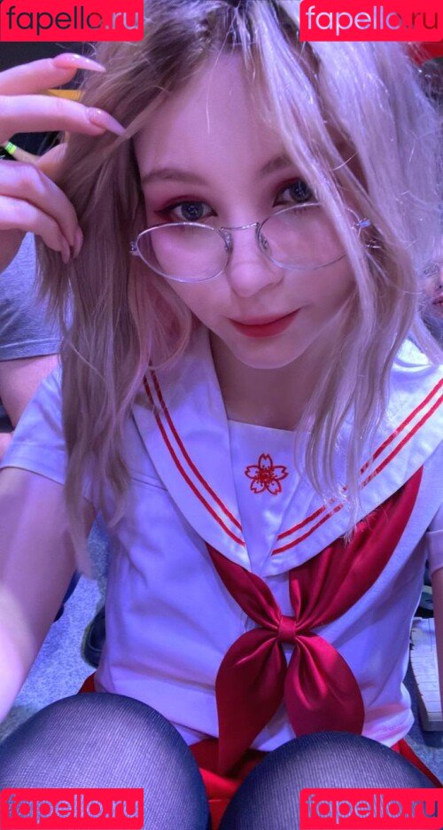 Tsuki Desu Onlyfans Photo Gallery 