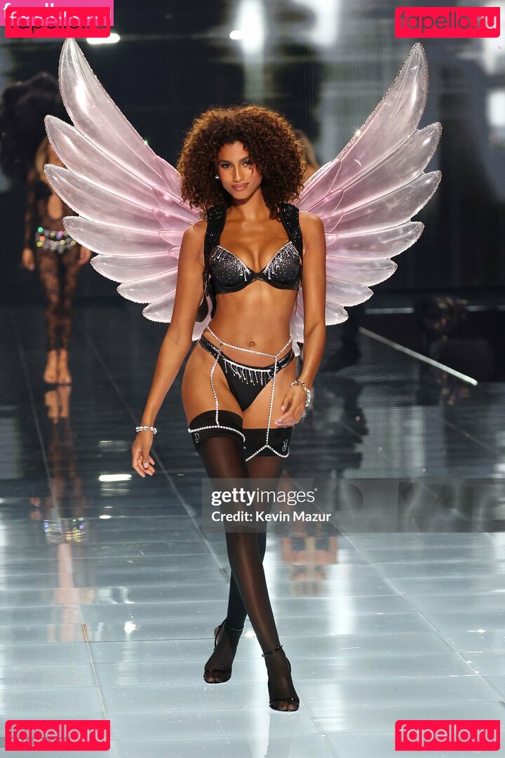 Imaan Hammam / imaanhammam Onlyfans Photo Gallery 