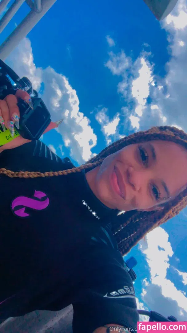 Charliebhustle_ Onlyfans Photo Gallery 