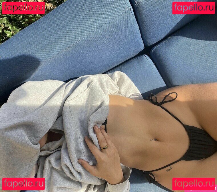 BrittMacDonald / brittanyjomac Onlyfans Photo Gallery 