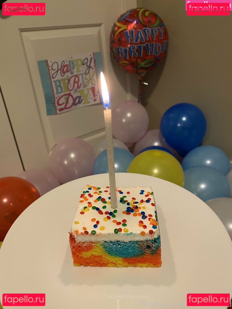 roseredwood Onlyfans Photo Gallery 