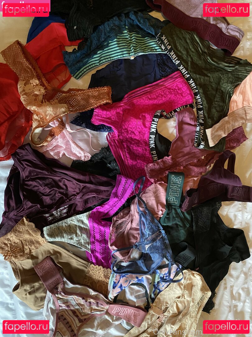 roseredwood Onlyfans Photo Gallery 