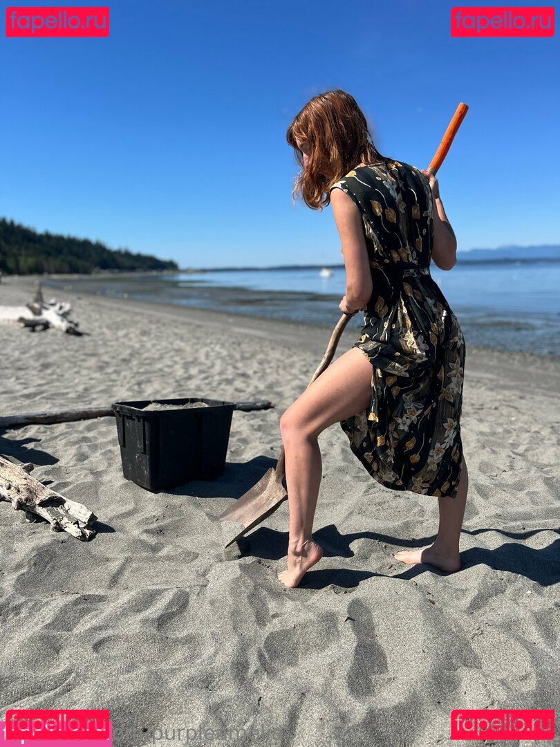 offgridamelia Onlyfans Photo Gallery 