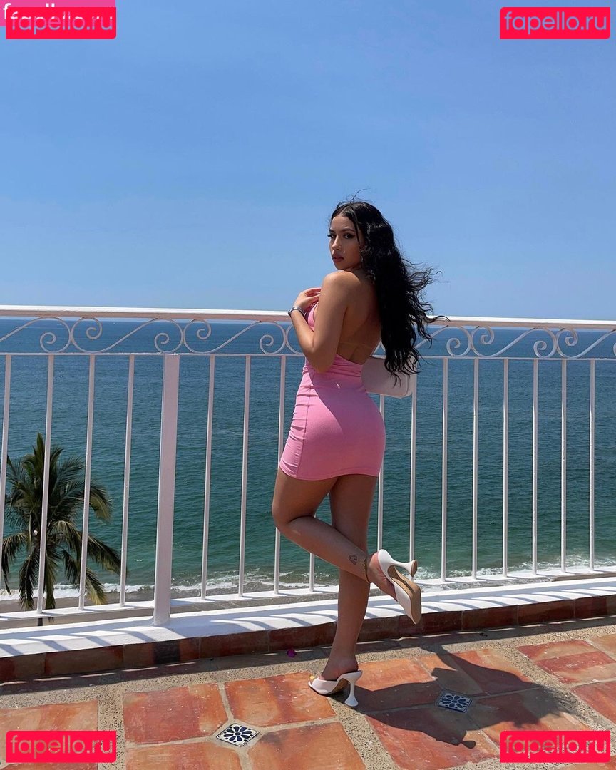 Melissa Estrella / estrellapressure Onlyfans Photo Gallery 