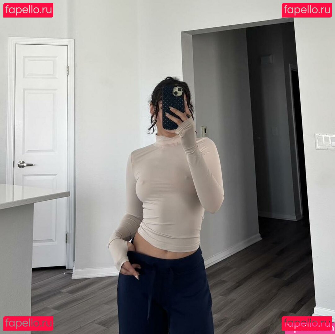 Melissa Estrella / estrellapressure Onlyfans Photo Gallery 