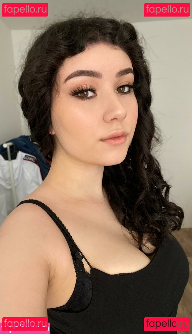 Yazzi / itz__yazmin / yazzi1 Onlyfans Photo Gallery 