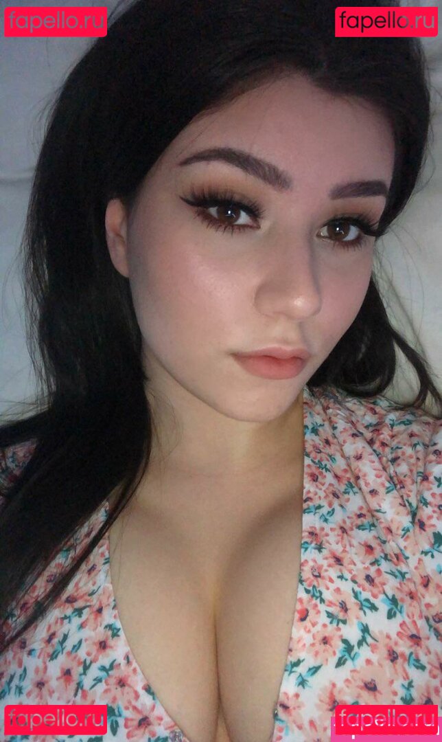 Yazzi / itz__yazmin / yazzi1 Onlyfans Photo Gallery 