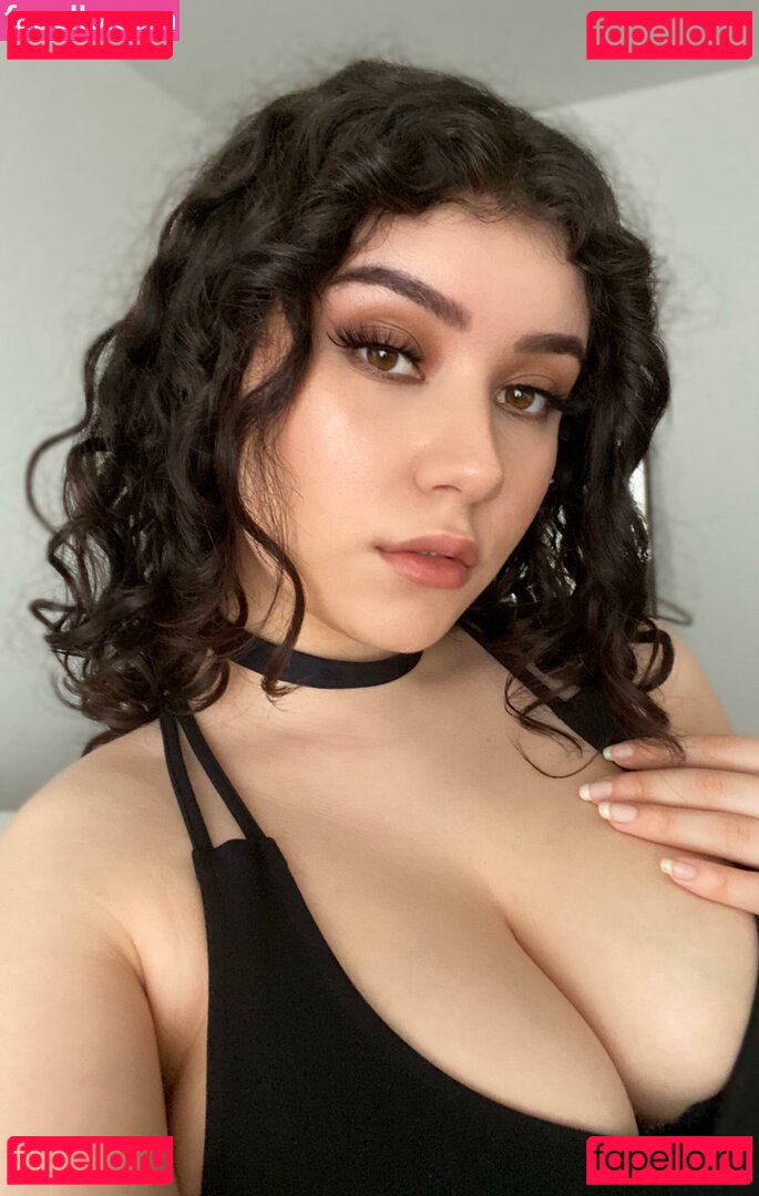 Yazzi / itz__yazmin / yazzi1 Onlyfans Photo Gallery 