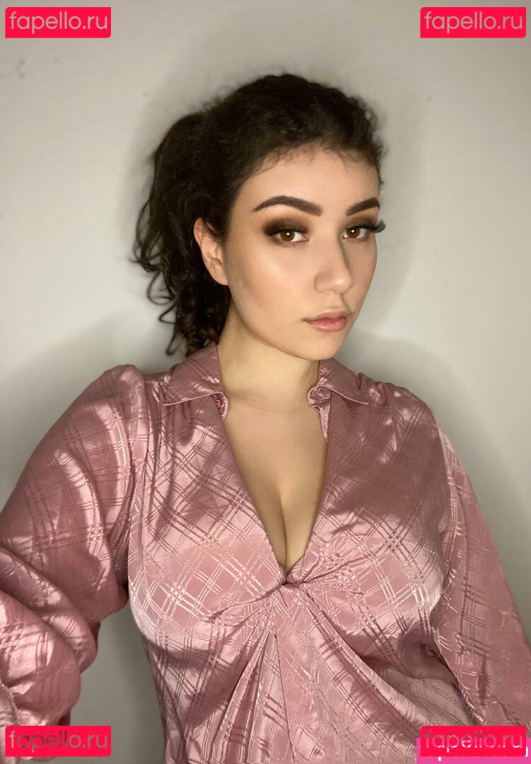 Yazzi / itz__yazmin / yazzi1 Onlyfans Photo Gallery 