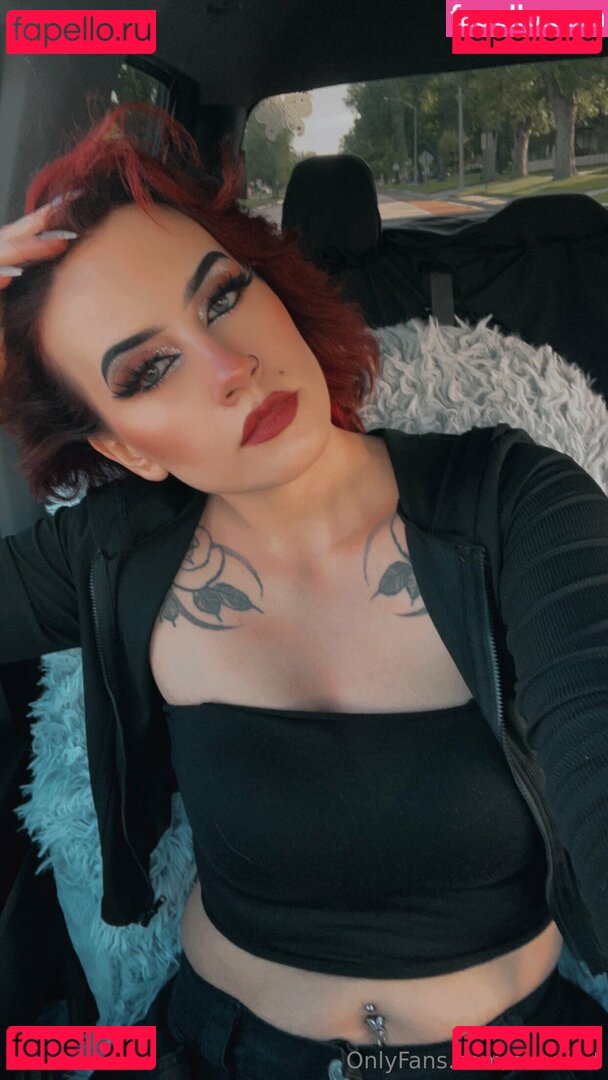 minnie.t / shopminniets Onlyfans Photo Gallery 