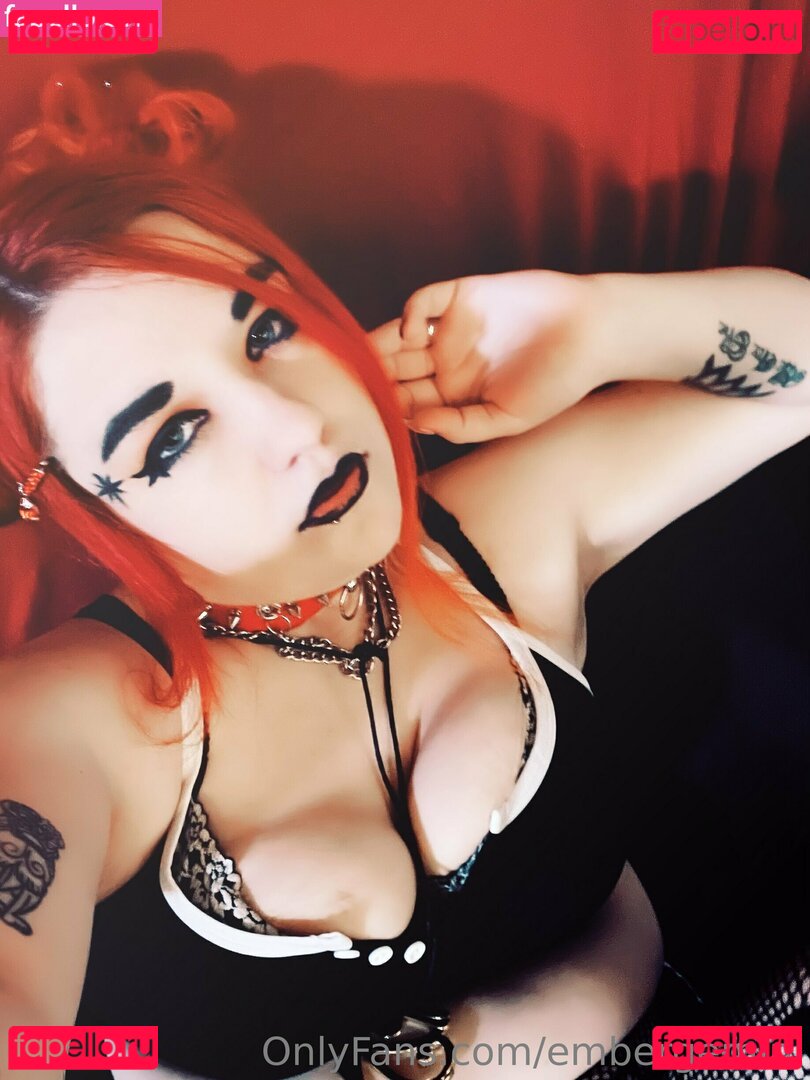 emberdarling / embergemini Onlyfans Photo Gallery 