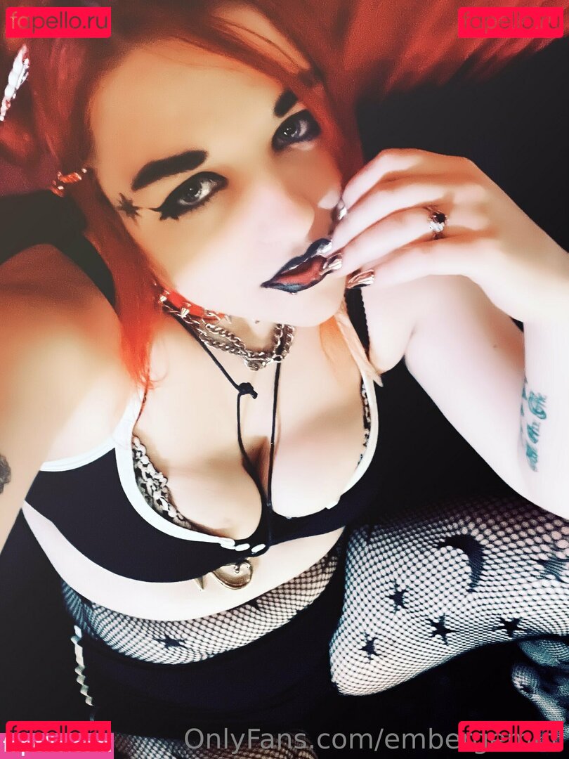 emberdarling / embergemini Onlyfans Photo Gallery 
