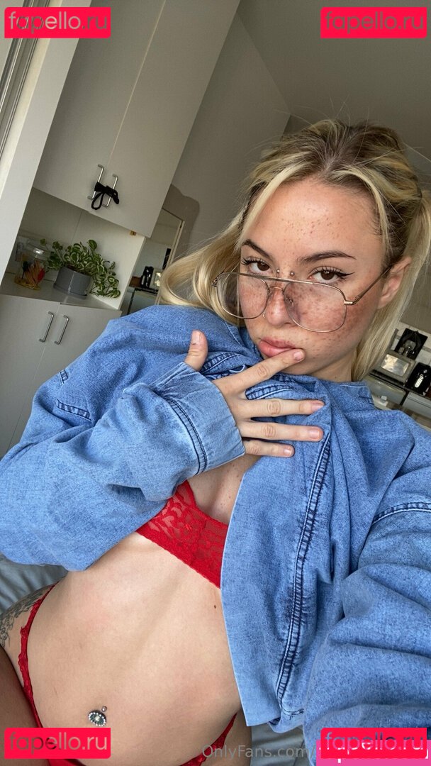 FormalAd3223 / Princessfederaly / alexxa_parkerr / alexxxaparker Nude Onlyfans Photo 36