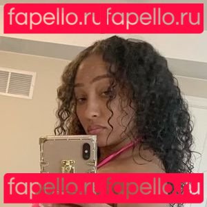 Prettyangeleyes / _thecamqueen / prettyangeleyez Nude Onlyfans Photo 4