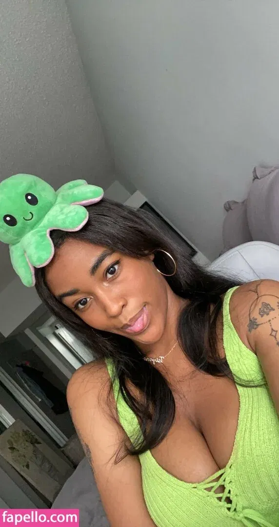 TatyMx Onlyfans Photo Gallery 