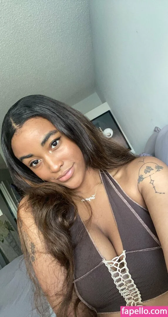 TatyMx Onlyfans Photo Gallery 