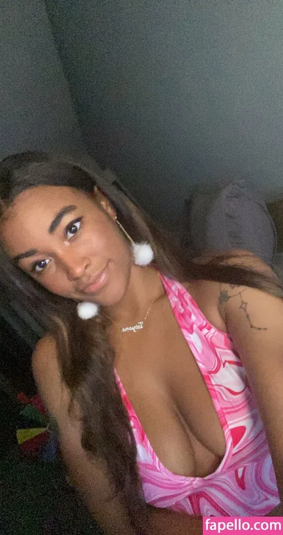 TatyMx Onlyfans Photo Gallery 