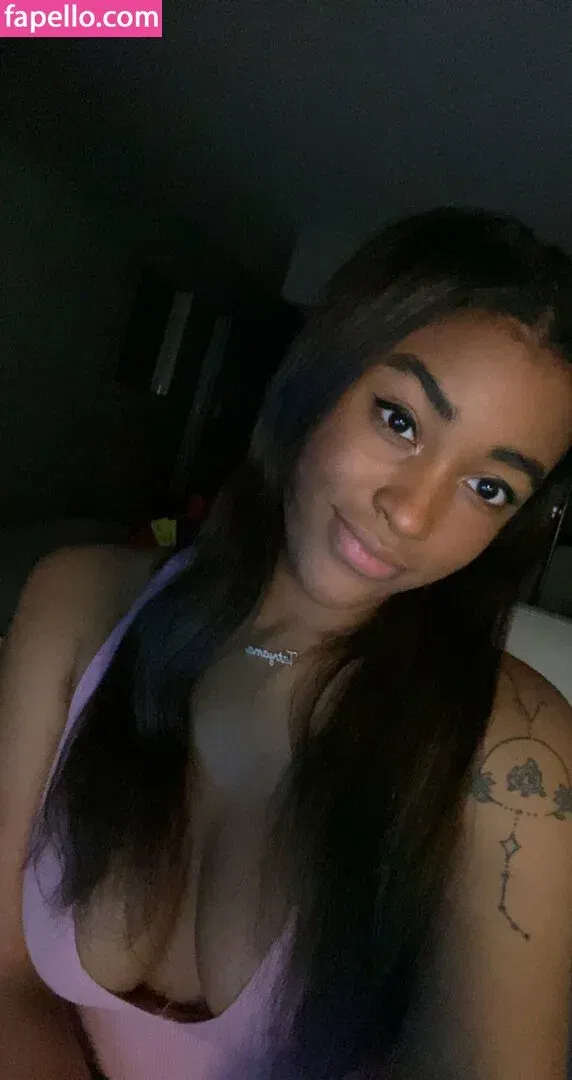 TatyMx Onlyfans Photo Gallery 