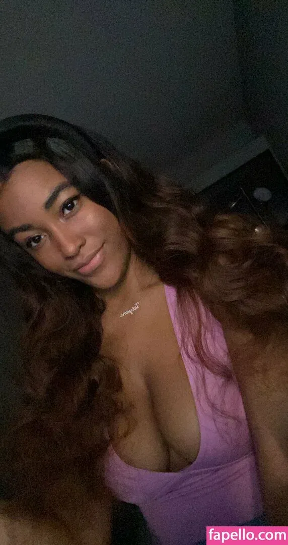 TatyMx Onlyfans Photo Gallery 