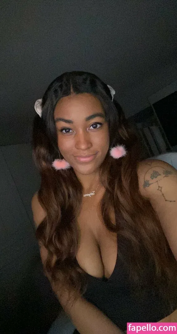 TatyMx Onlyfans Photo Gallery 