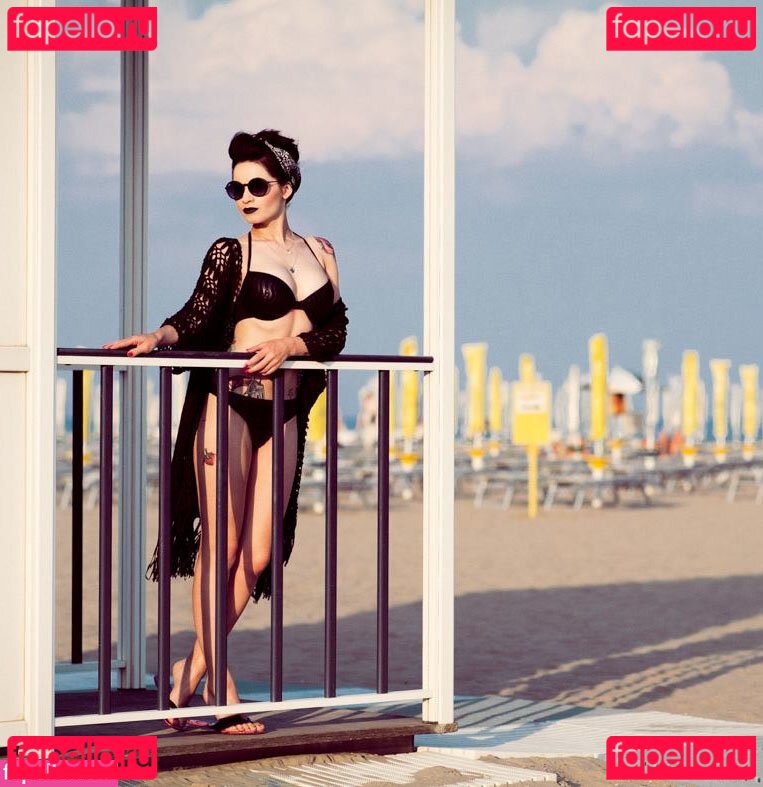 Ewelina Lisowska Onlyfans Photo Gallery 