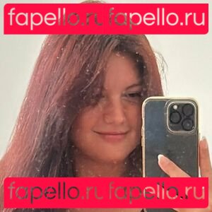 emilyjoneschatfree / miss___jones Onlyfans Photo Gallery 