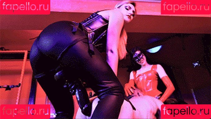 Mistress Iside Onlyfans Photo Gallery 