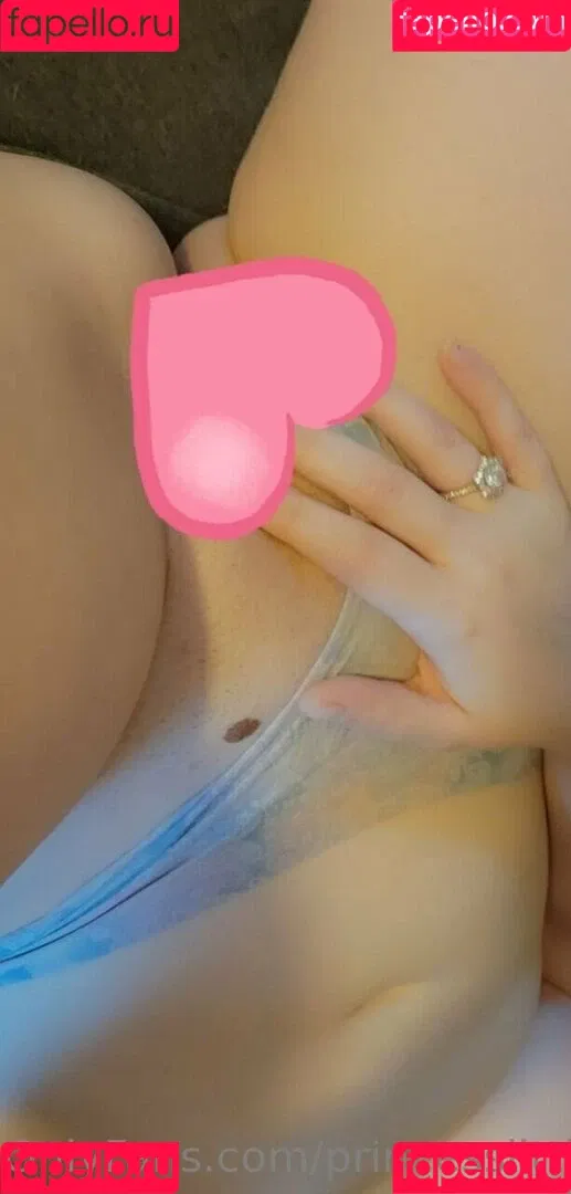 princesslittlelucy Onlyfans Photo Gallery 