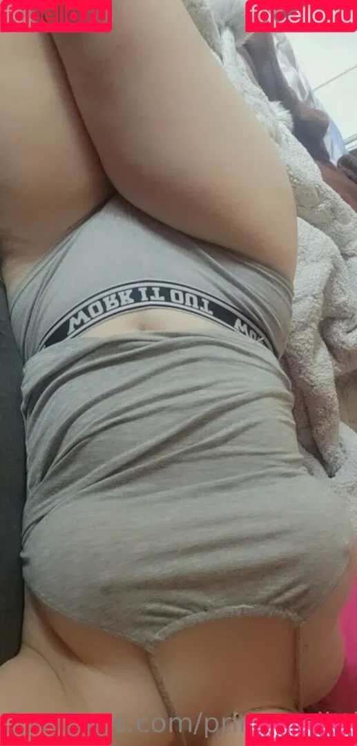princesslittlelucy Onlyfans Photo Gallery 