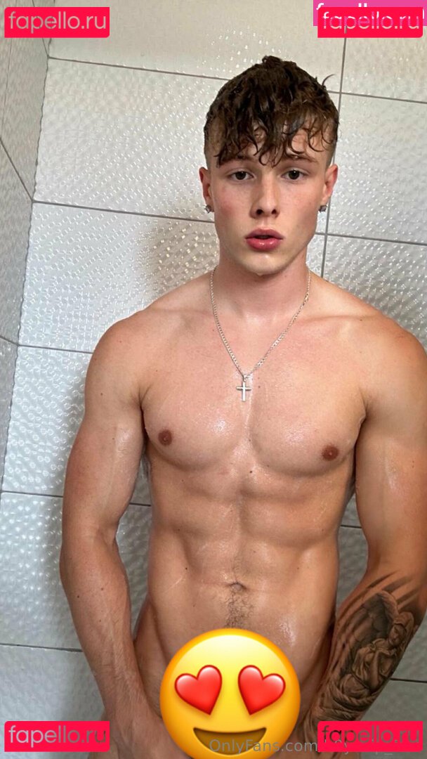 b0ysvip_free / stepyourbeergameup Onlyfans Photo Gallery 