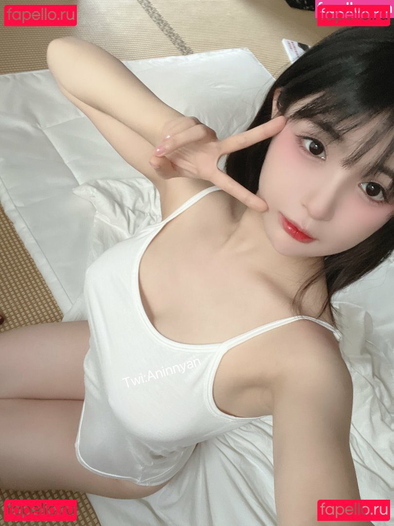 Aninnyan / nenetvt / 桜井宁宁 Onlyfans Photo Gallery 
