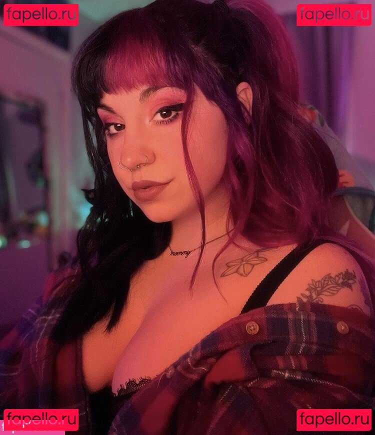 Chibibb / chibi.steph Onlyfans Photo Gallery 