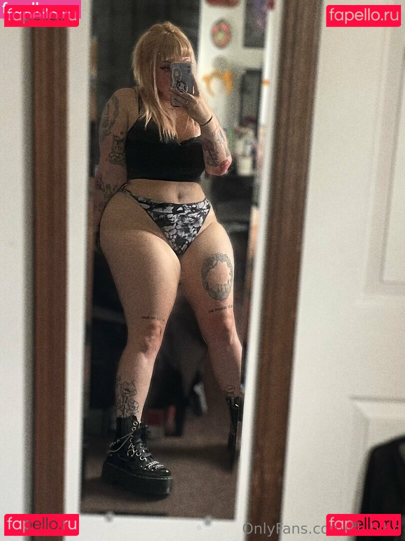 Chibibb / chibi.steph Onlyfans Photo Gallery 