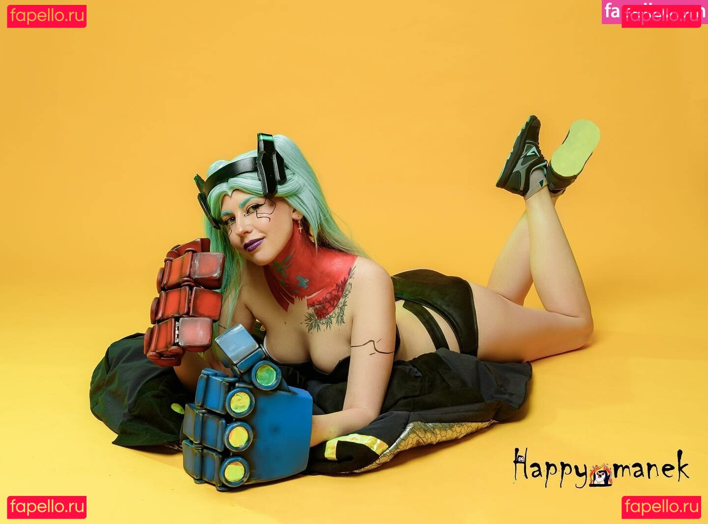 cw / happy_manek Onlyfans Photo Gallery 