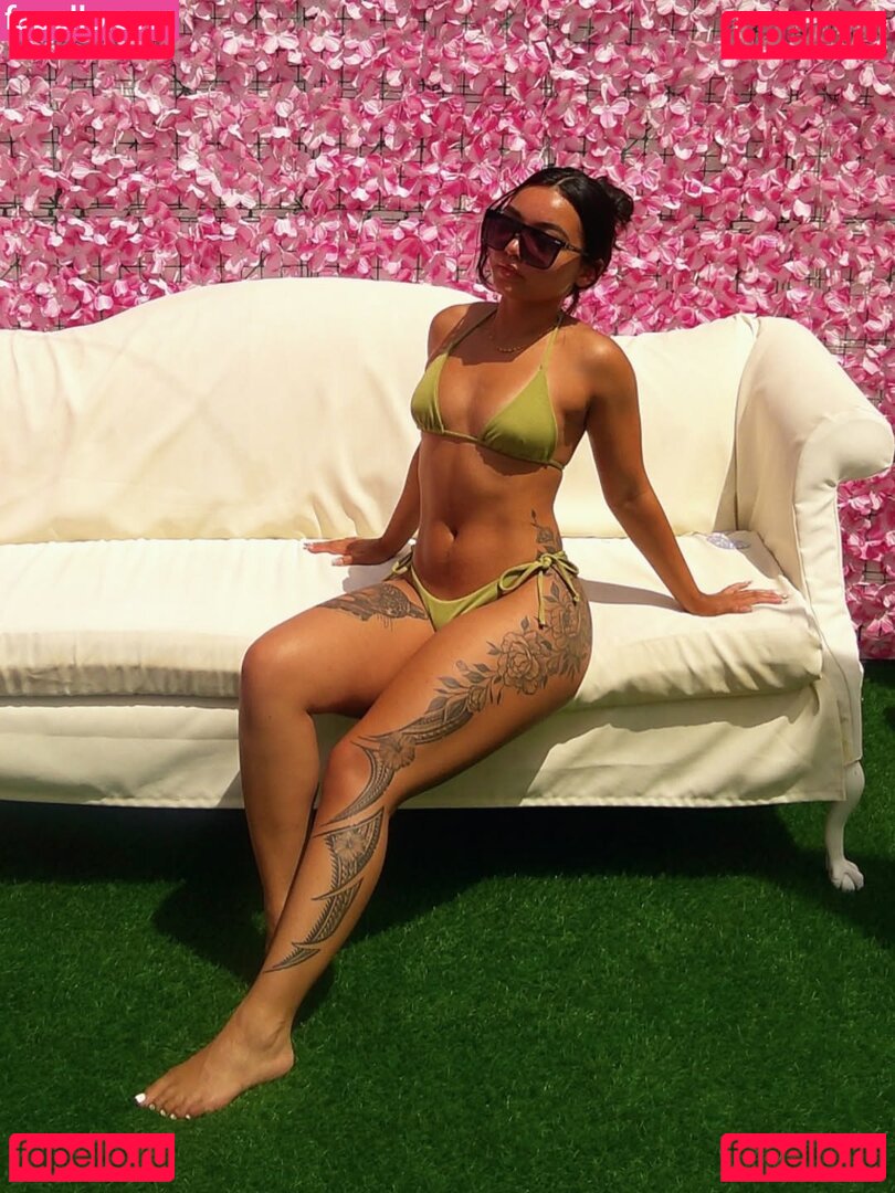 Eva Mitchell / evaafit_ / evamitchell Onlyfans Photo Gallery 