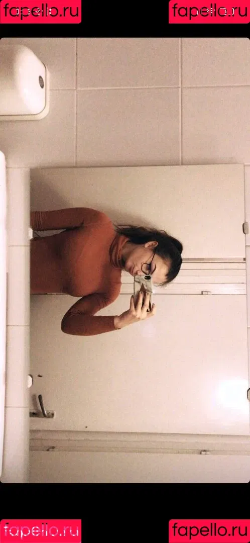 Kalicz Laura Onlyfans Photo Gallery 