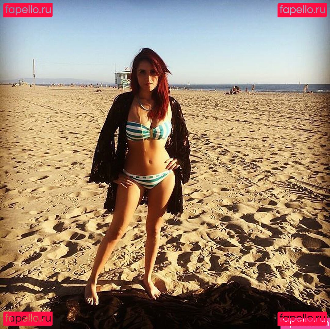 Dulce Maria / DulceMaria / dulcemar19 Onlyfans Photo Gallery 