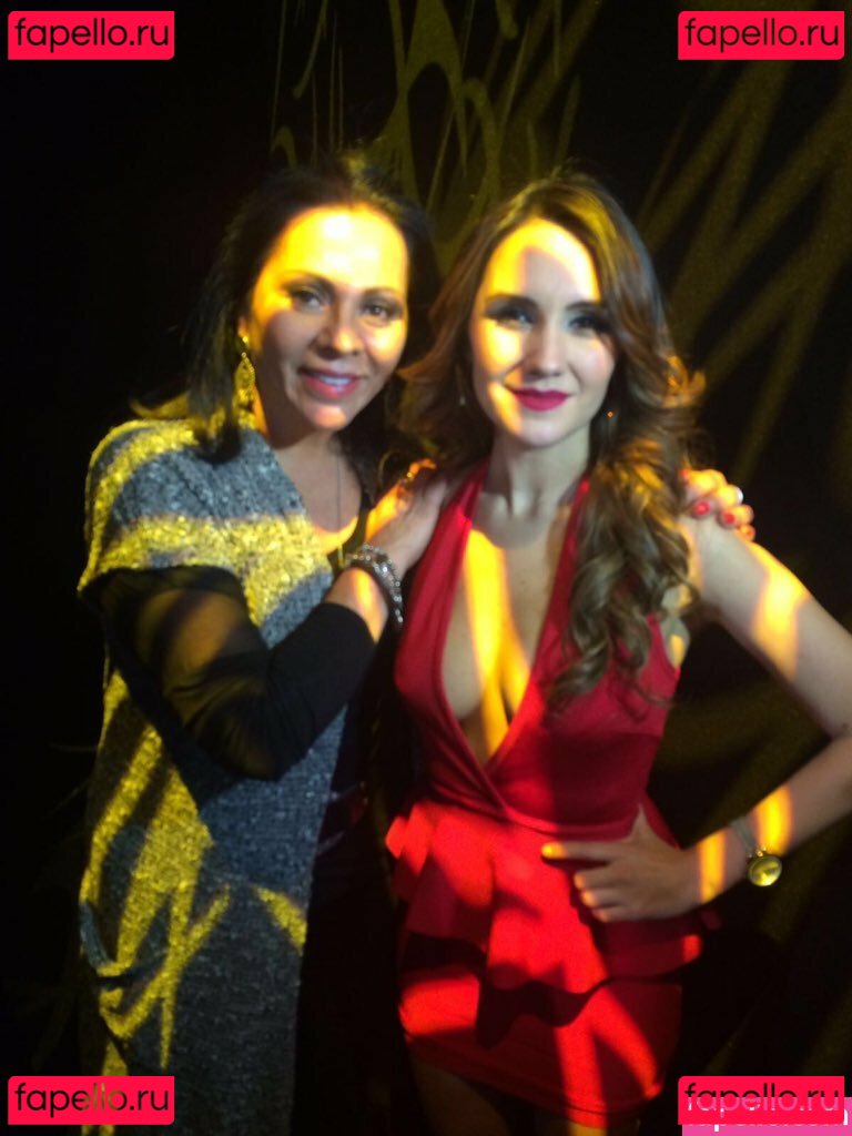 Dulce Maria / DulceMaria / dulcemar19 Onlyfans Photo Gallery 