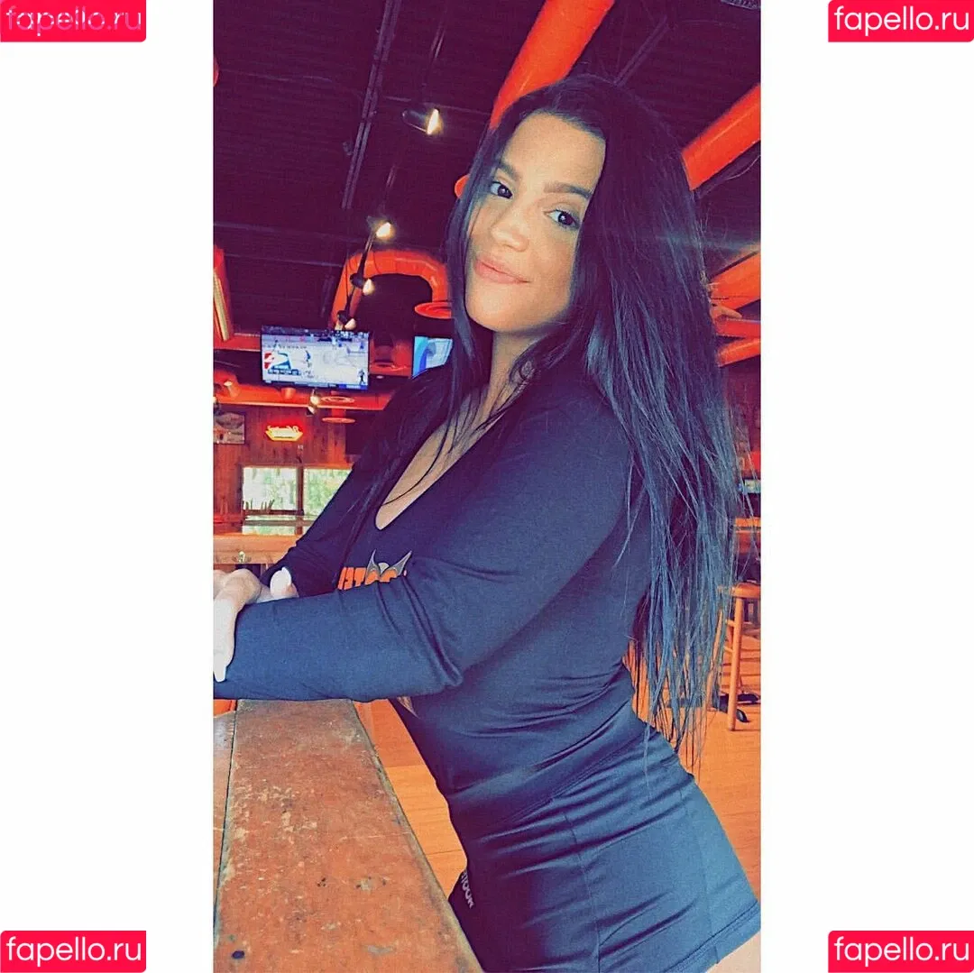 Kaylee Burnett Onlyfans Photo Gallery 
