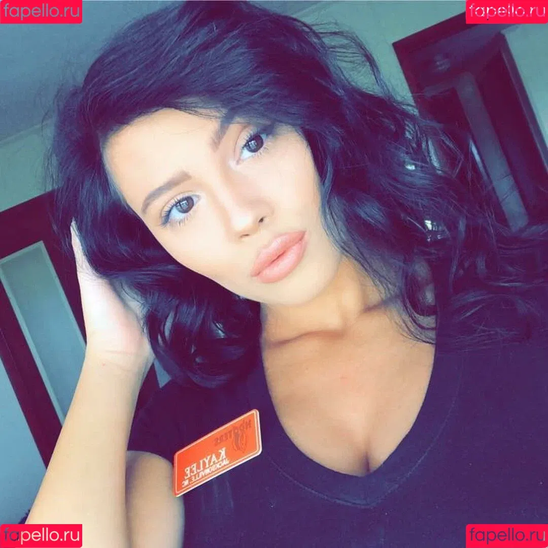Kaylee Burnett Onlyfans Photo Gallery 
