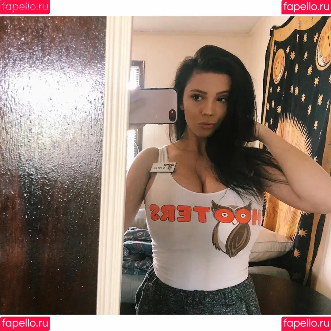 Kaylee Burnett Onlyfans Photo Gallery 