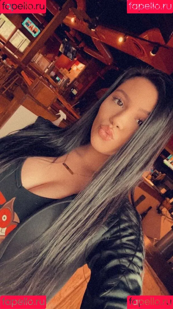 Kaylee Burnett Onlyfans Photo Gallery 