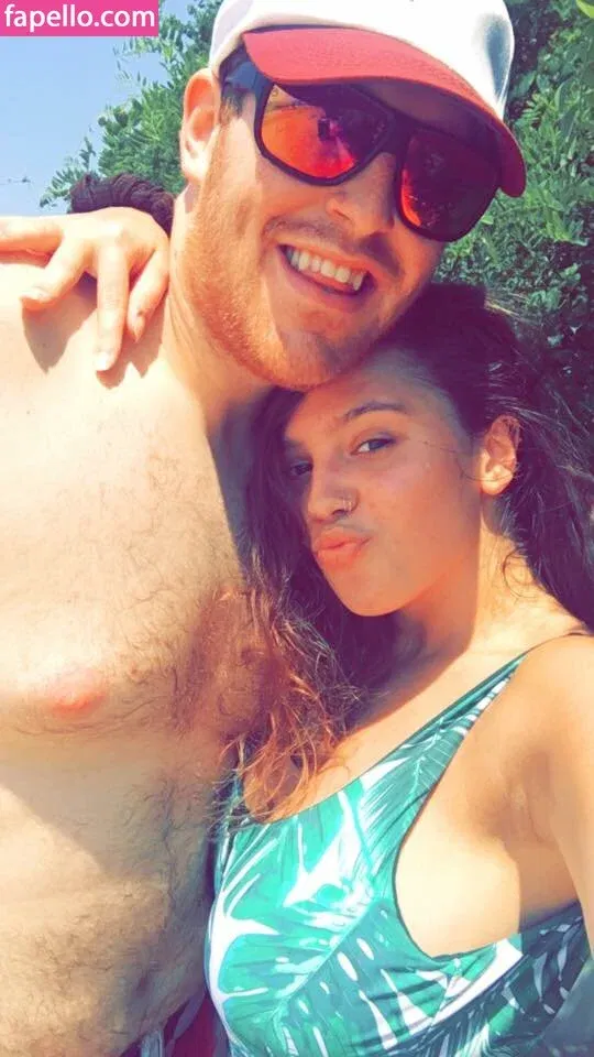 Kaylee Burnett Onlyfans Photo Gallery 