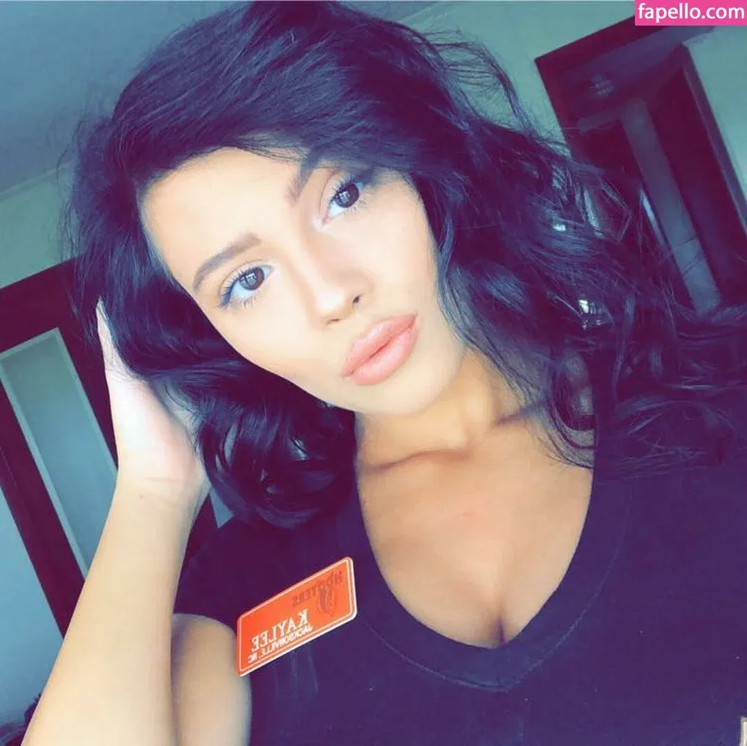 Kaylee Burnett Onlyfans Photo Gallery 