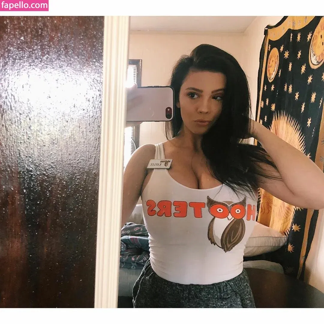 Kaylee Burnett Onlyfans Photo Gallery 