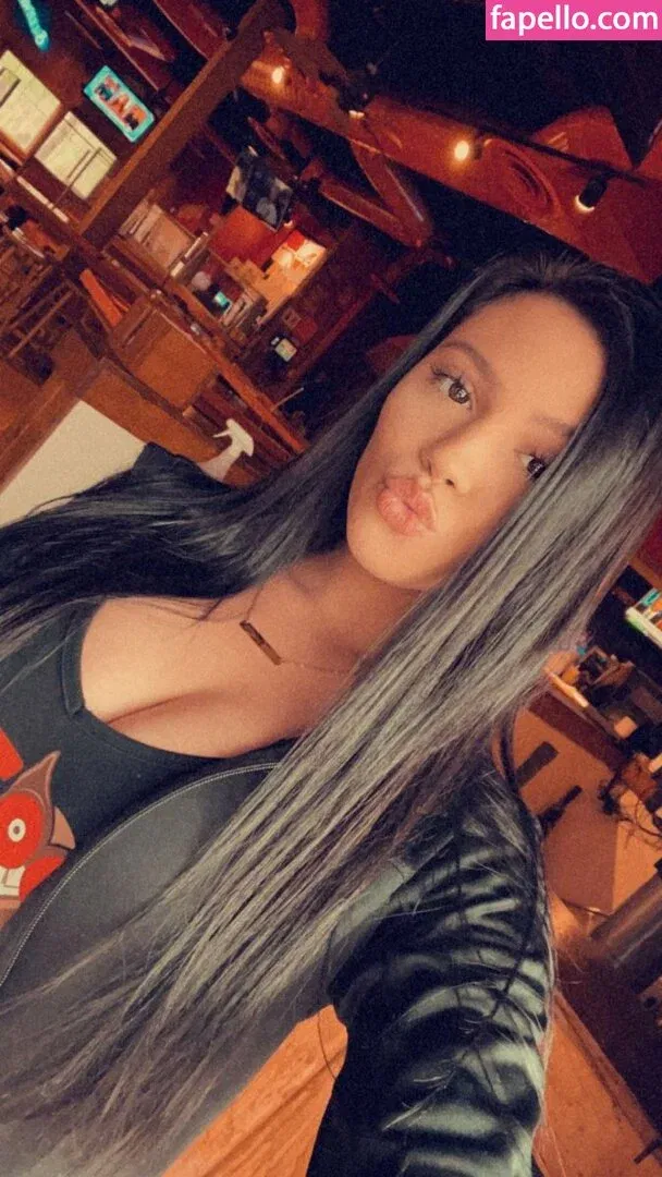 Kaylee Burnett Onlyfans Photo Gallery 